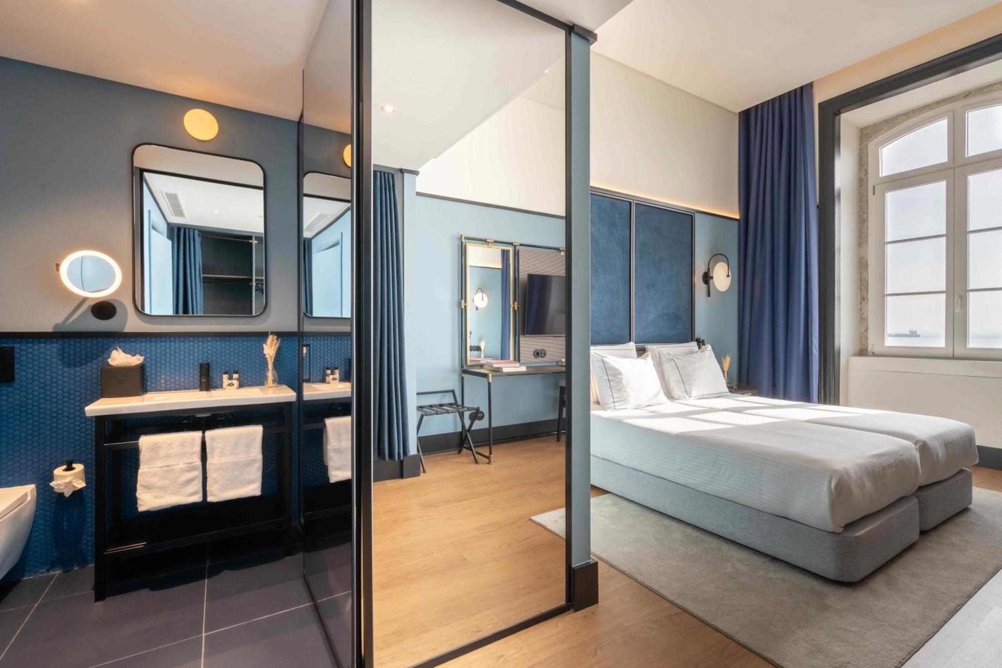 The Editory Riverside Hotel, An Historic Hotel リスボン エクステリア 写真 Deluxe room