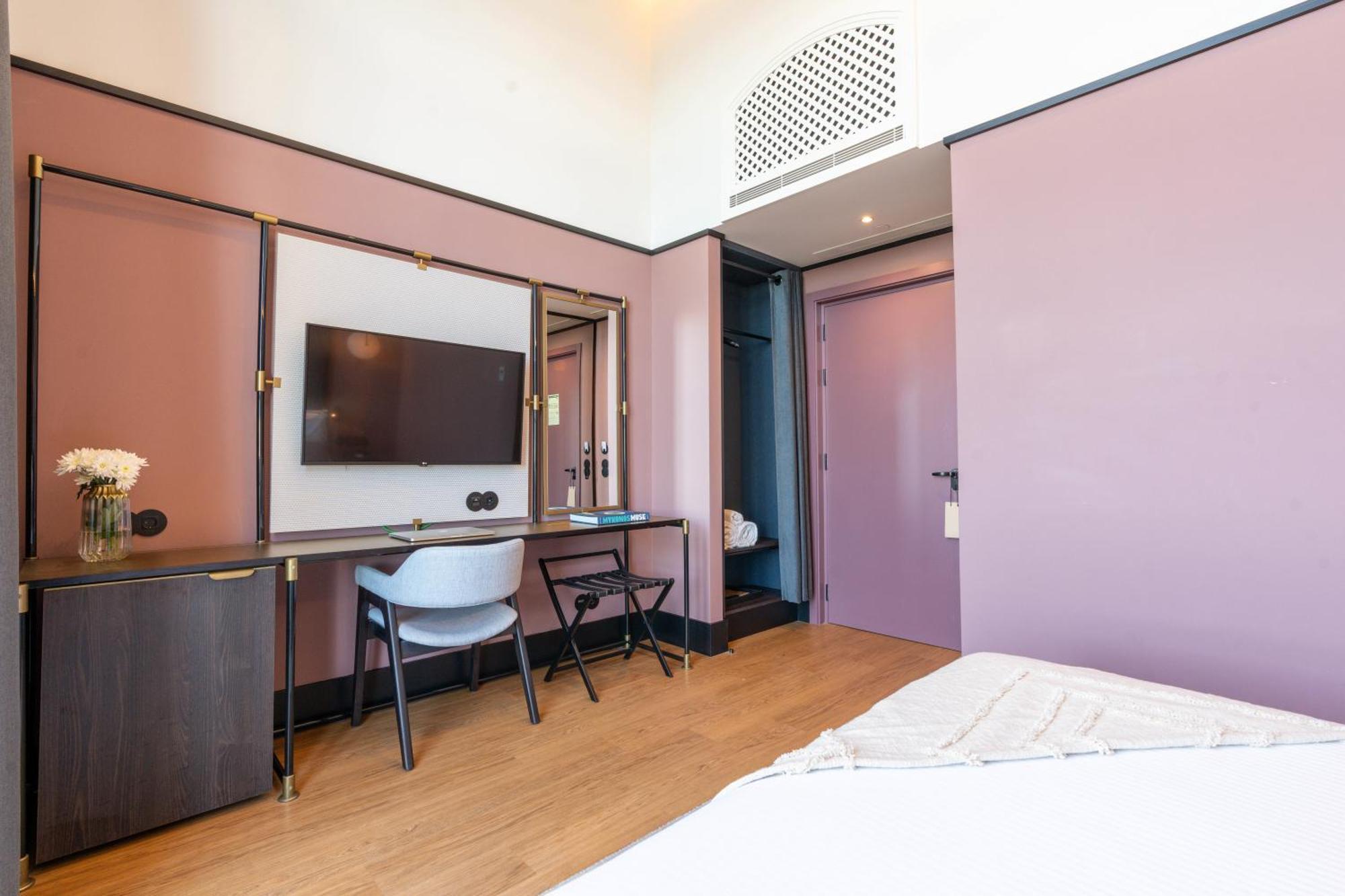 The Editory Riverside Hotel, An Historic Hotel リスボン エクステリア 写真 A room at the hotel