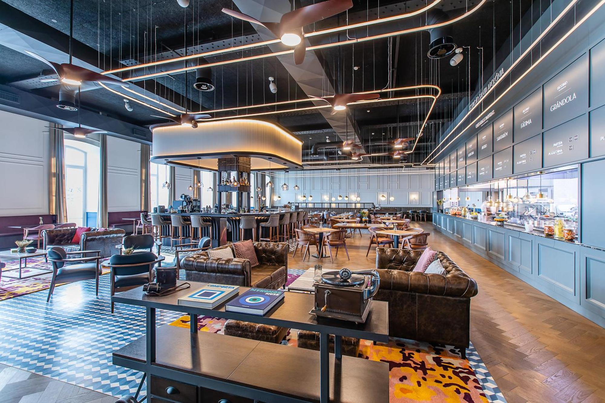 The Editory Riverside Hotel, An Historic Hotel リスボン エクステリア 写真 The lounge at London Heathrow Airport